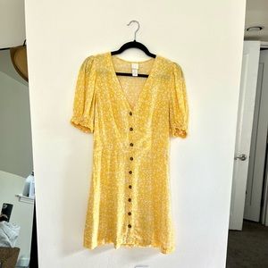 Yellow Sun Dress 👗